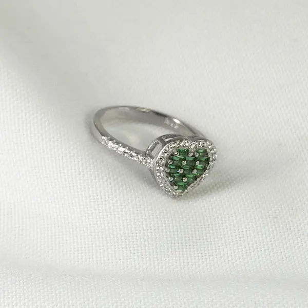 Anillo Corazón Circones Esmeralda